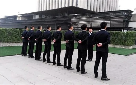 崇左解码催收流程透明化：债务清算的阳光路径